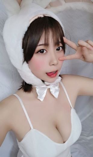 亚洲av色色帝国_蓝光视频大全